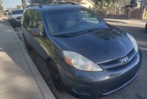2009 Toyota Sienna LE