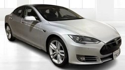 2015 Tesla Model S 90D