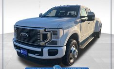 2022 Ford Super Duty F-350 Limited