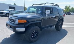 2014 Toyota FJ Cruiser Base