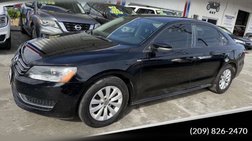 2014 Volkswagen Passat 1.8T Wolfsburg Edition