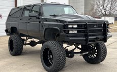 1990 Chevrolet Suburban Shield V2500