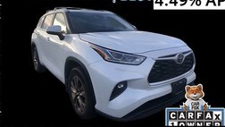 2023 Toyota Highlander Hybrid Bronze Edition