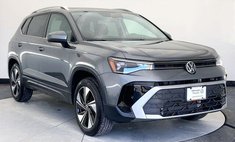 2025 Volkswagen Taos SE 4Motion