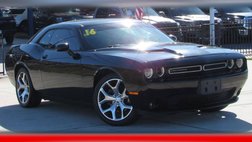 2016 Dodge Challenger SXT Plus