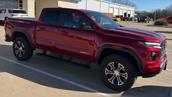 2024 GMC Canyon AT4
