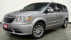2015 Chrysler Town and Country Touring-L