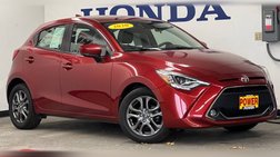2020 Toyota Yaris Hatchback XLE