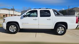 2011 Chevrolet Avalanche LS