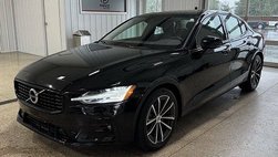 2021 Volvo S60 T5 Momentum