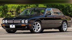 2000 Jaguar XJR Base