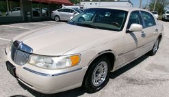 2000 Lincoln Town Car Cartier