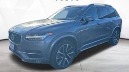 2018 Volvo XC90 T6 Momentum