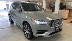 2024 Volvo XC90 Recharge T8 Ultimate Bright Theme 7P