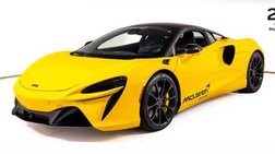 2025 McLaren Artura Base