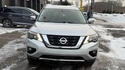 2017 Nissan Pathfinder SV