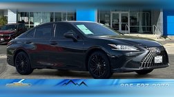 2022 Lexus ES 300h Base