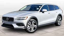 2025 Volvo V60 Cross Country B5 Plus