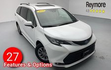 2023 Toyota Sienna XLE 7-Passenger