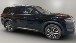 2022 Nissan Pathfinder Platinum