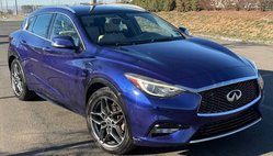 2017 Infiniti QX30 Premium