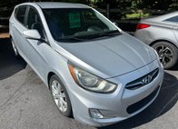 2013 Hyundai Accent SE