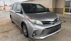 2018 Toyota Sienna XLE