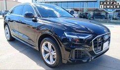 2022 Audi Q8 quattro Premium Plus 55 TFSI