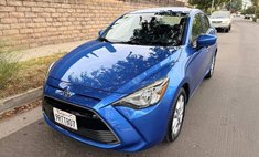 2017 Toyota Yaris iA Base