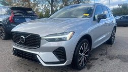 2023 Volvo XC60 Recharge T8 Ultimate Dark Theme