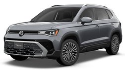 2025 Volkswagen Taos SE 4Motion