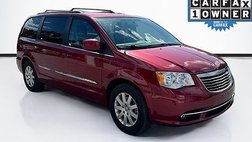 2015 Chrysler Town and Country Touring