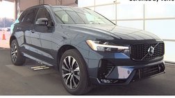 2025 Volvo XC60 B5 Core Dark Theme