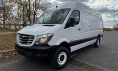 2016 Mercedes-Benz Sprinter 2500 170 WB Crew Van 4WD