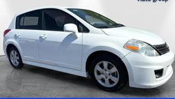 2011 Nissan Versa 1.8 S