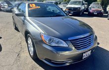 2013 Chrysler 200 Touring