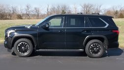 2023 Toyota Sequoia SR5