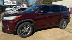 2017 Toyota Highlander SE