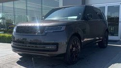 2025 Land Rover Range Rover P400 SE LWB