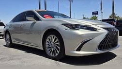 2022 Lexus ES 300h Luxury