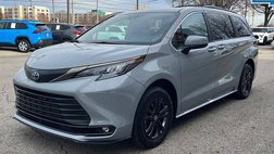 2024 Toyota Sienna Woodland Edition