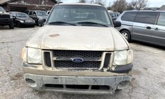 2001 Ford Explorer Sport Trac Base