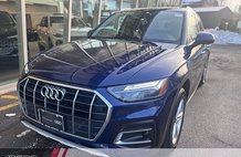 2023 Audi Q5 quattro Premium 40 TFSI