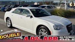 2023 Chrysler 300 Touring