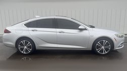 2019 Buick Regal Sportback Essence