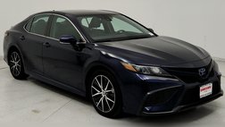 2022 Toyota Camry Hybrid SE