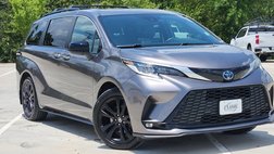 2022 Toyota Sienna XSE 7-Passenger