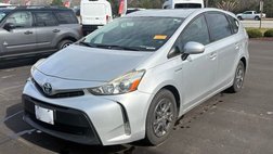 2016 Toyota Prius v Four