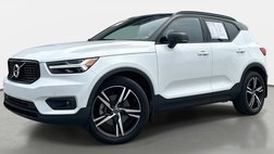 2022 Volvo XC40 T5 R-Design