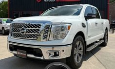 2017 Nissan Titan SV